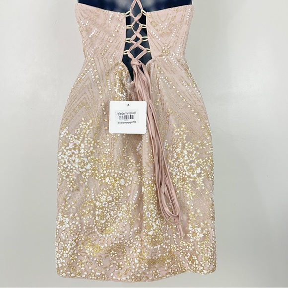 Hello Molly Fig Tree Bodycon Cocktail Mini dress Champagne Gold M - worn once - Picture 15 of 16